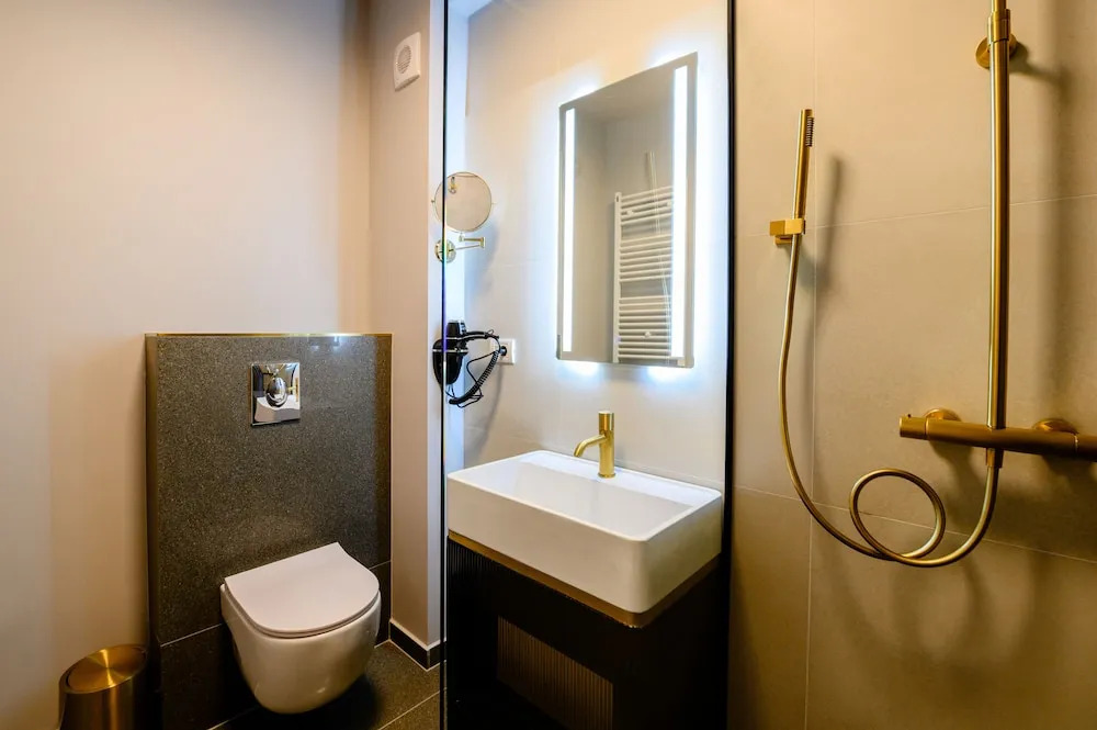 Elitte Inn & Suites