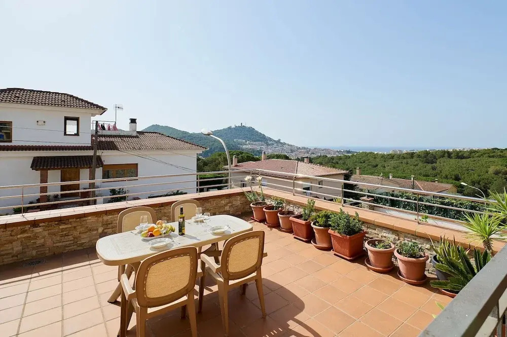 Marina in Blanes With 6 Bedrooms and 4 Bathrooms