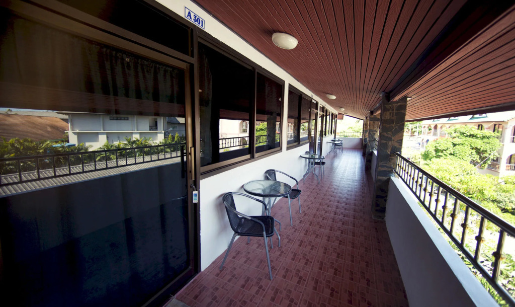 Lotus Friendly Hotel