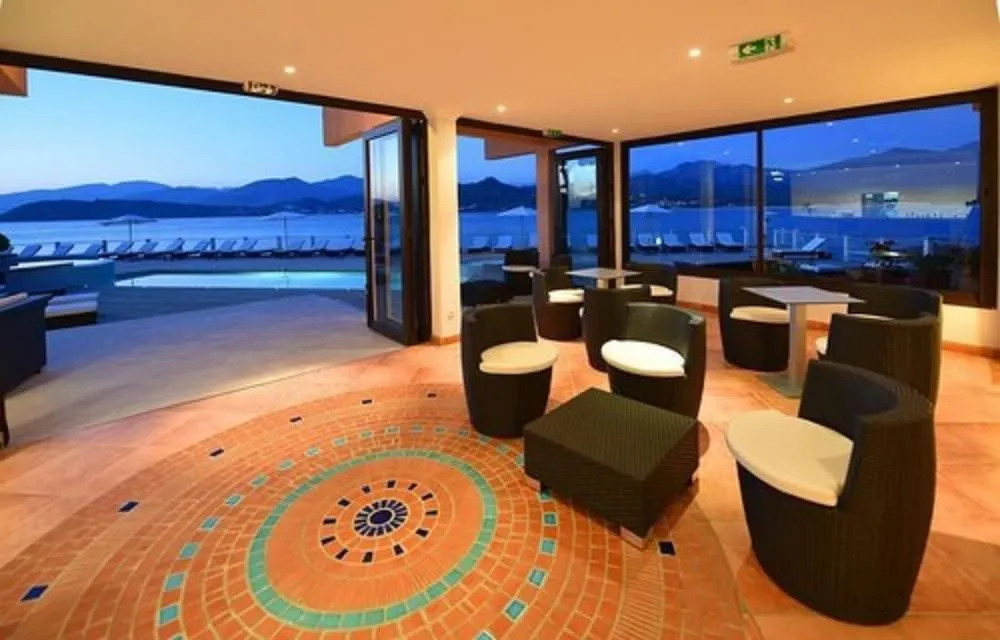 Hôtel Castel dOrcino