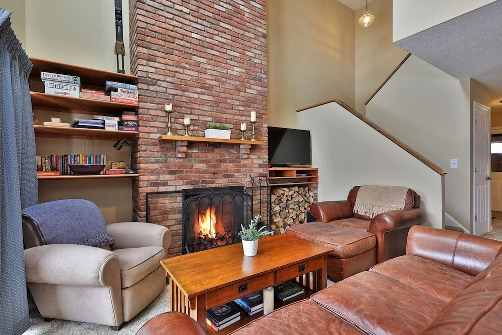 The Colony Club Loft at Killington by Killington Vacation Re