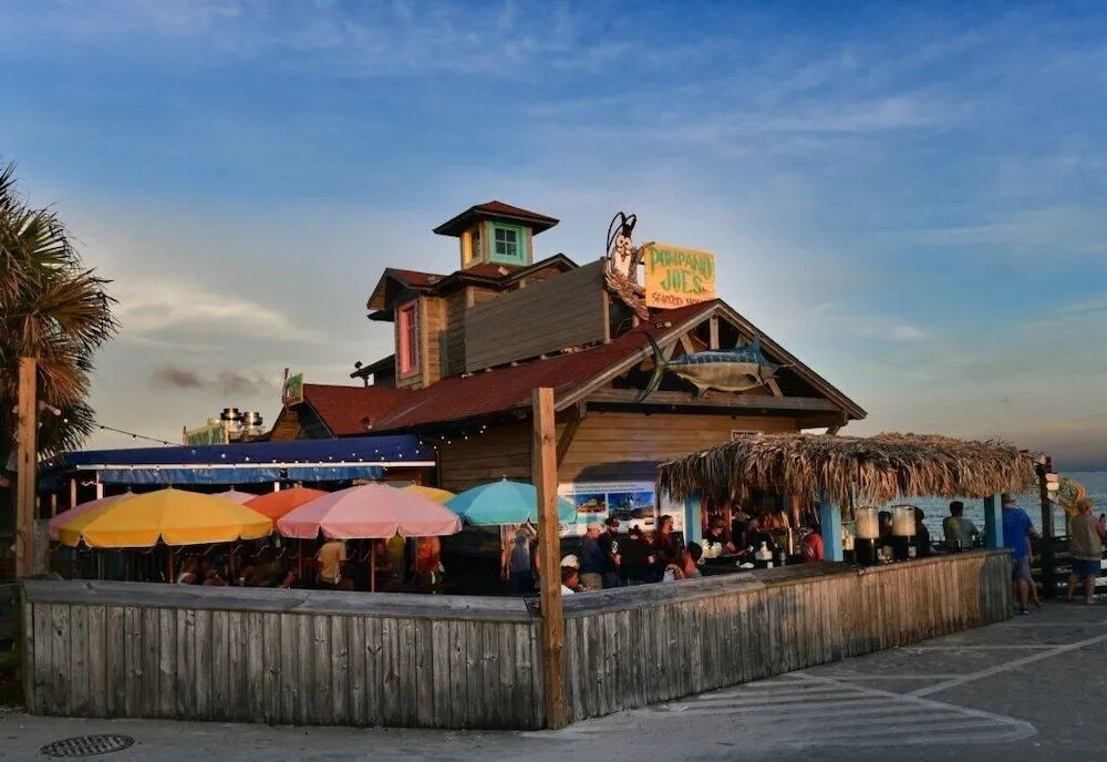Waterside Dreams Beachfront Newly Remodeled