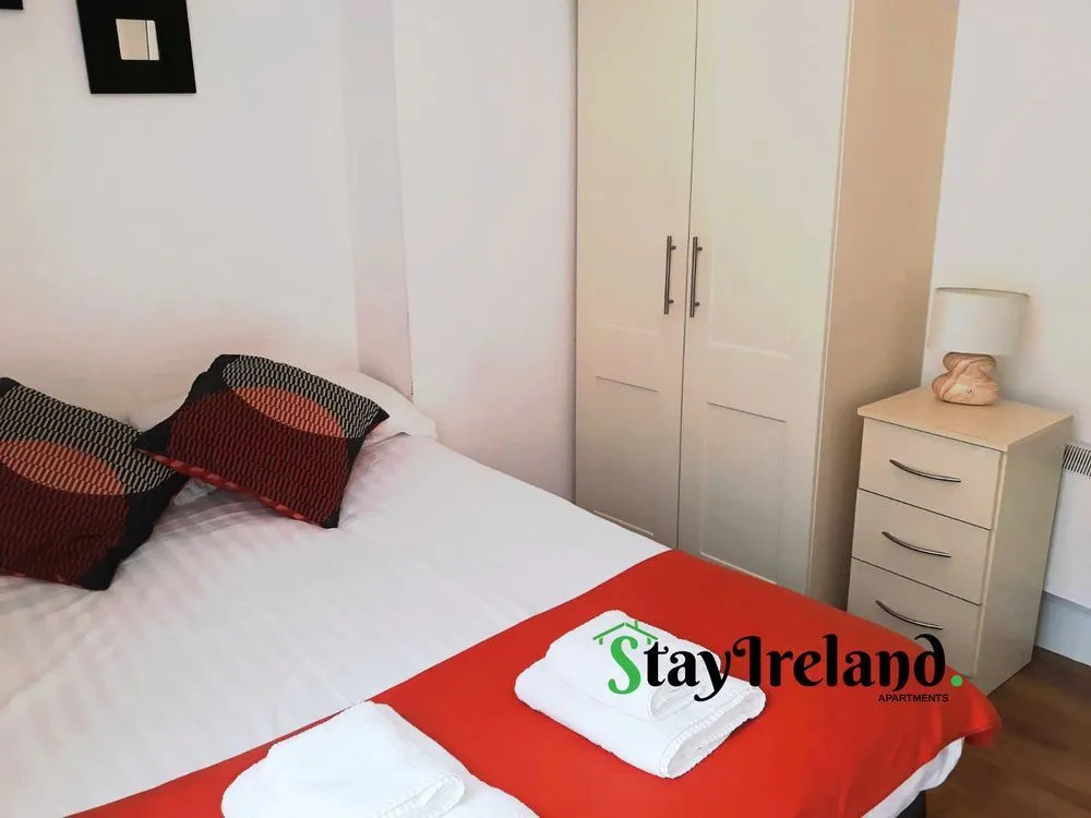 Charles St Serviced Accommodation