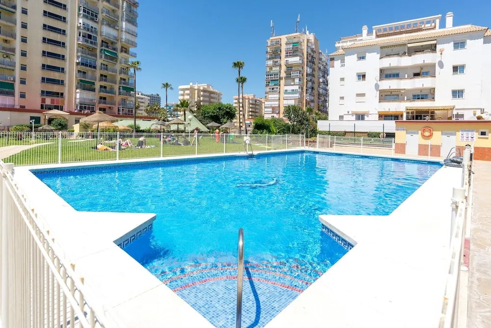 MalagaSuite Benalmadena Beach Apartment