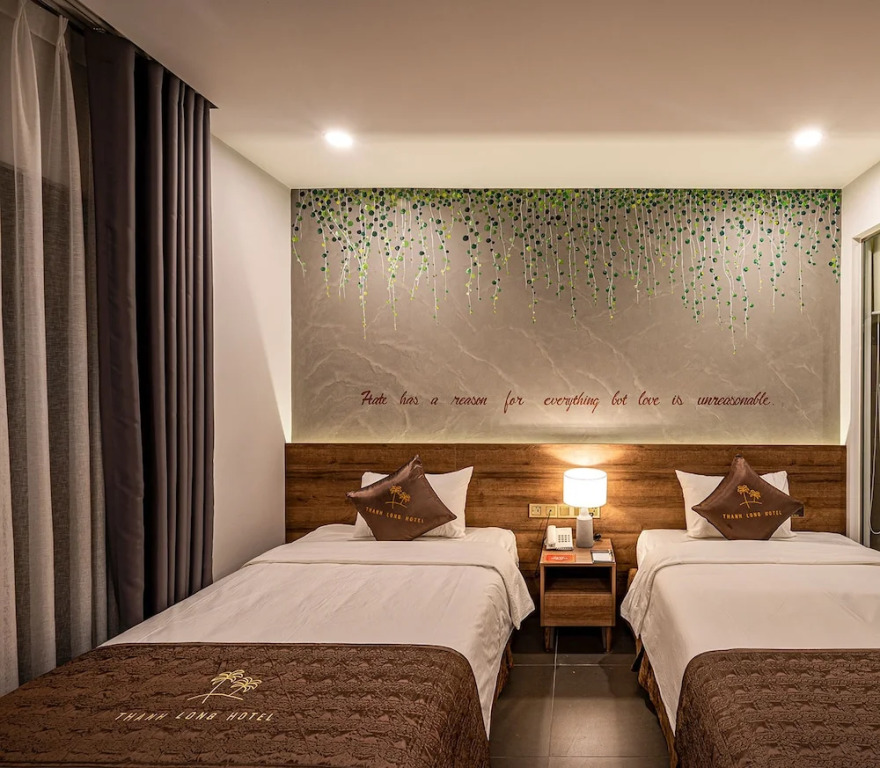 Thanh Long Hotel - Tra Khuc