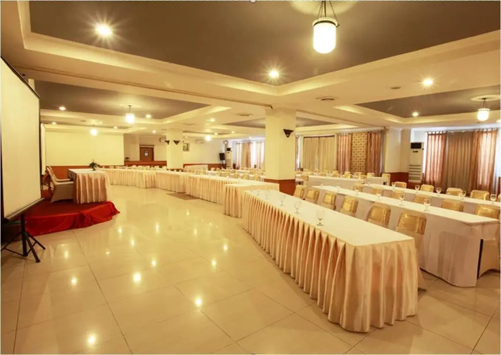 Horison Plaza Tegal
