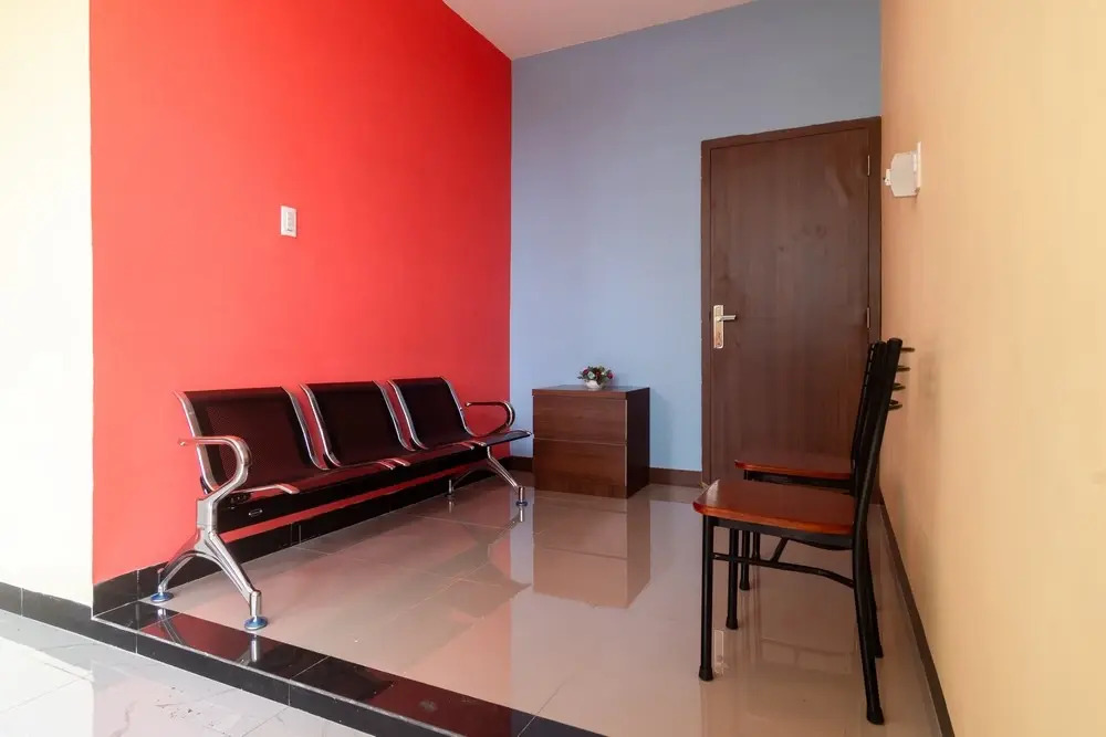 RedDoorz Plus at Sempurna Inn Medan