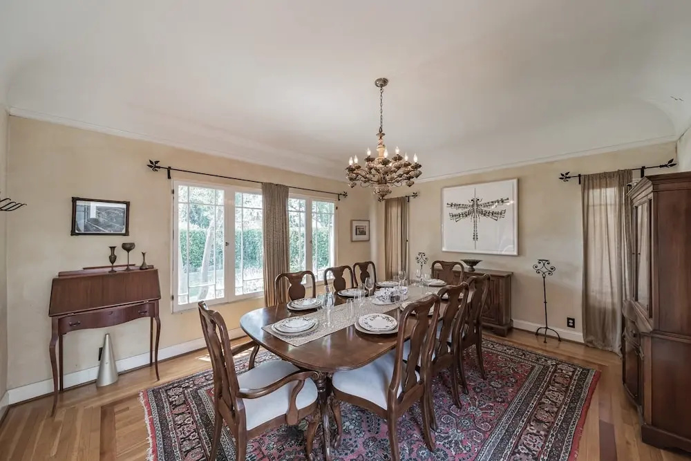 1925 Spanish Villa Retreat Near Disneyland In Historic Park Santiago 3 Bedroom Home by Redawning