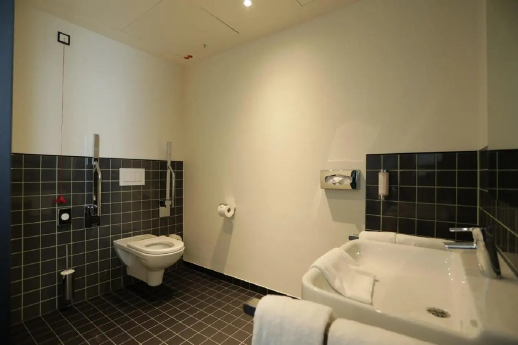sander Hotel