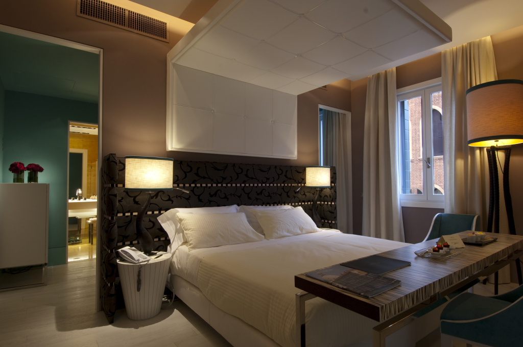 Отель Sina Centurion Palace