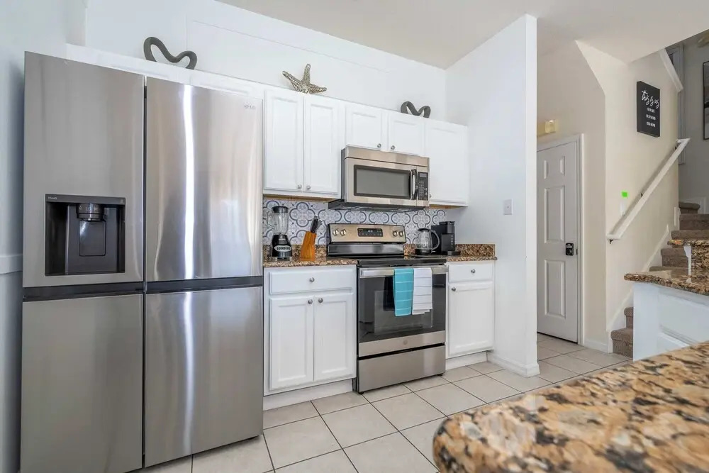 4Bd W/ Pool & Close To Disney @ Encantada Resort 8570, Kissimmee