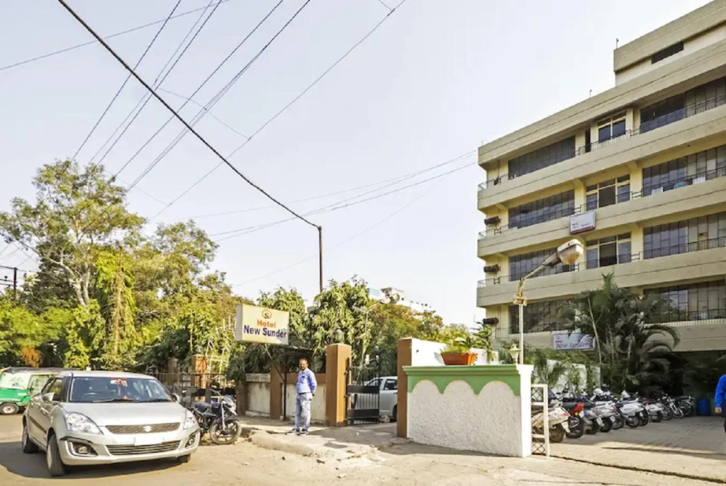 Goroomgo New Sunder Indore