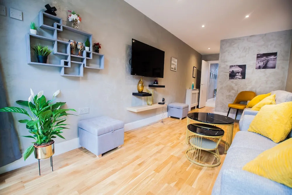 Luxury Fulham 3 bedroom Garden House
