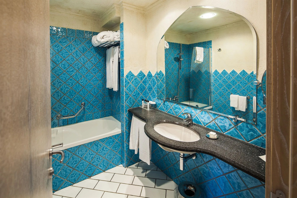 Therasia Resort Sea and SPA - The Leading Hotels of the World