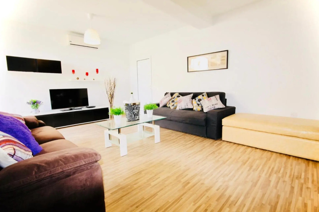 Big 2 Bedroom, XXL Pool, in Hearth of Ayia Napa