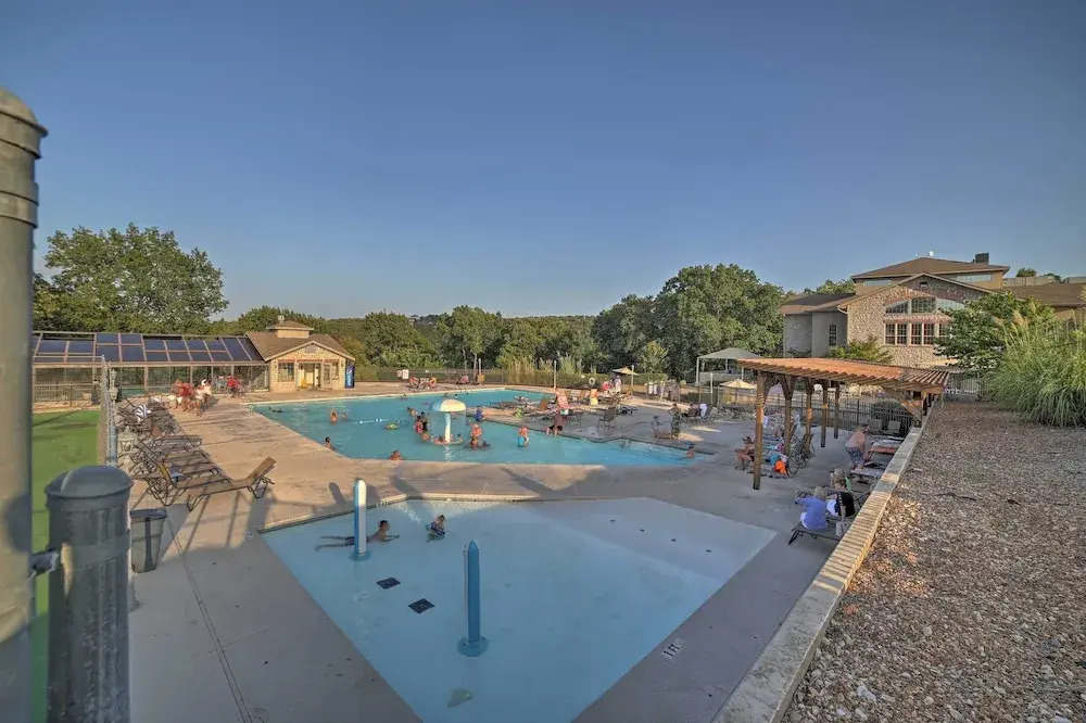 Upscale Step-free Branson Getaway: Resort Perks!