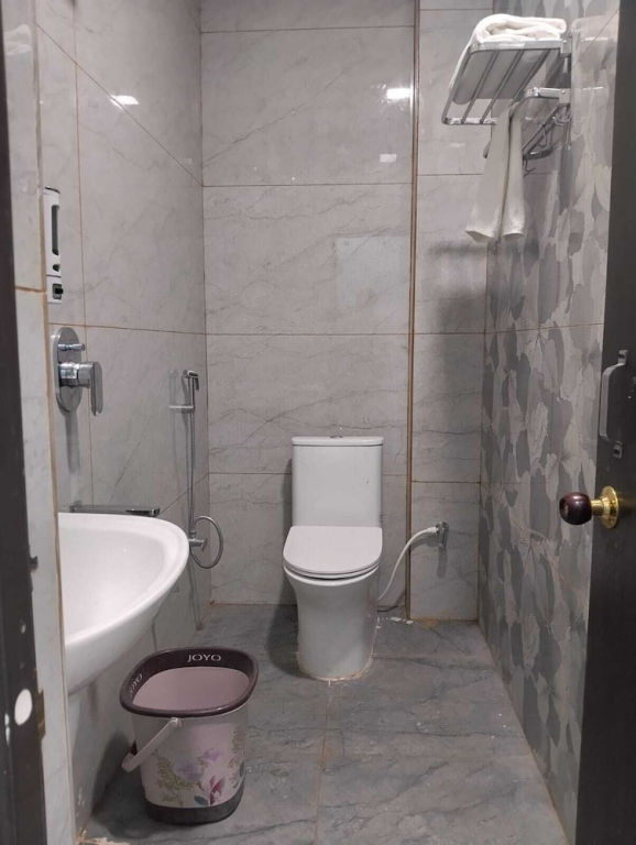 Ad Premium Homes 3
