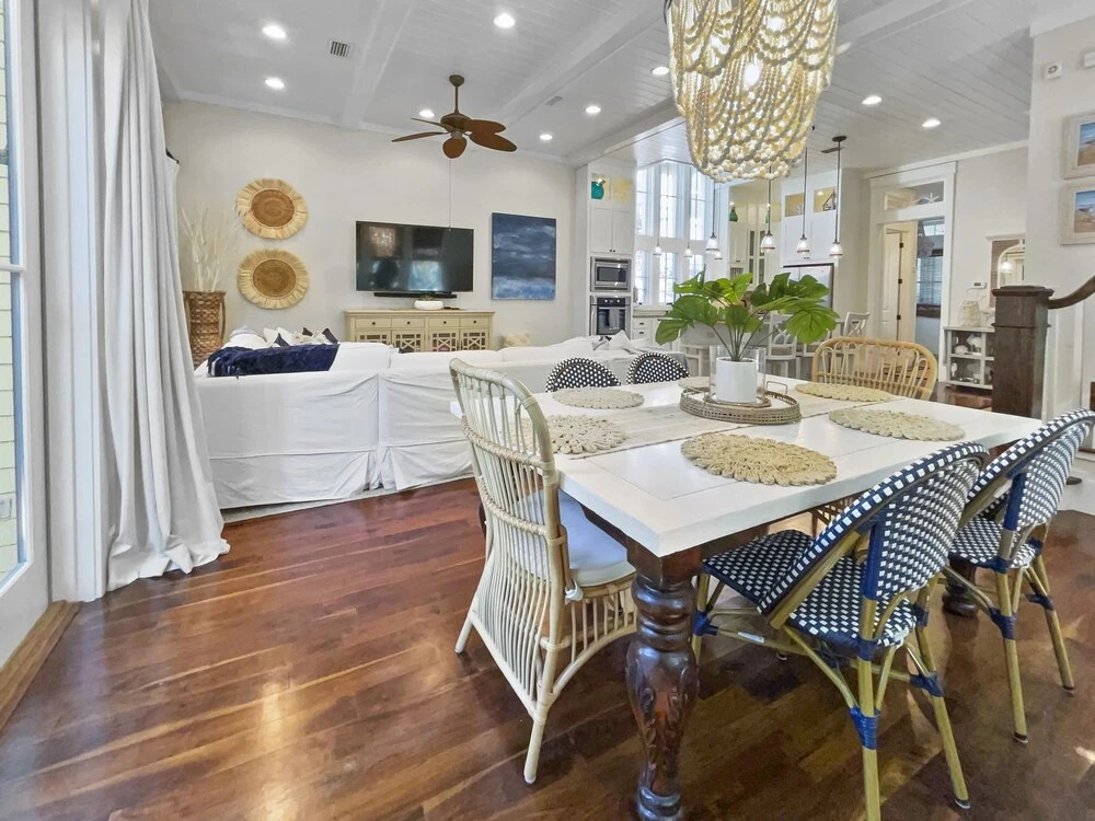 116 Surfer Ln 5 Bedroom Home by RedAwning