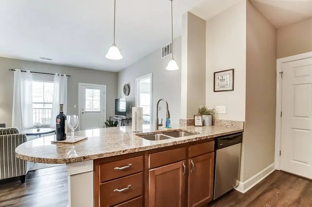 Walkable Pet-friendly 2BR 2BA On 1st Floor