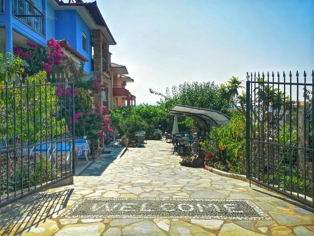 Nikiti Spathies Resort - Ground Apartment at Nikiti Village