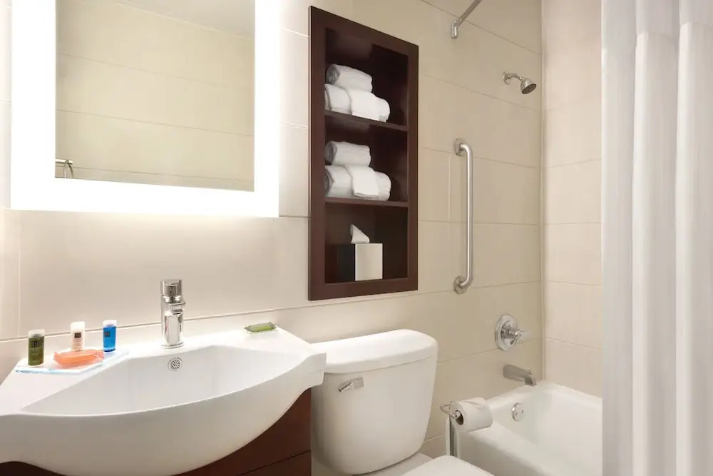 Crowne Plaza Bloomington-normal