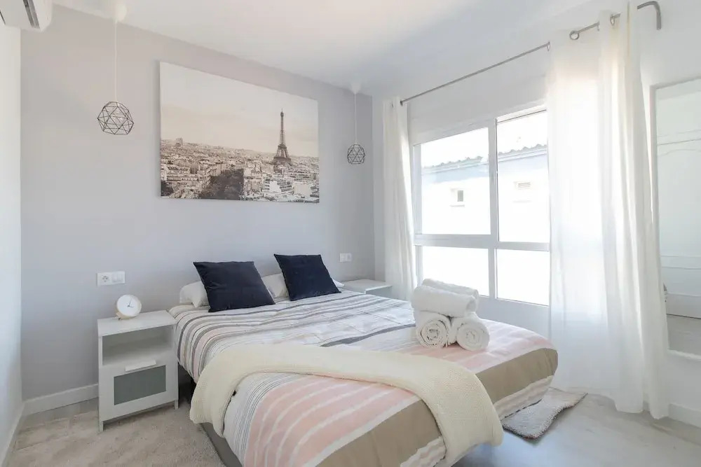 **** Luxury Terrace & Views Penthouse