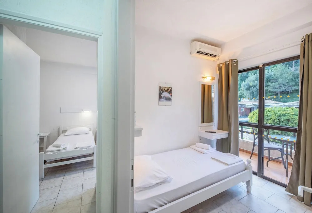 Le Mirage Hotel