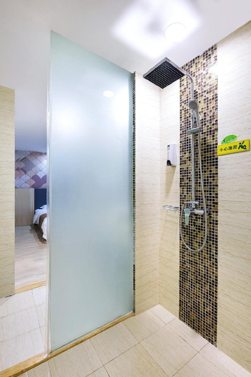 Pai Hotel Hangzhou Xiasha University South Wenhai Subway Station
