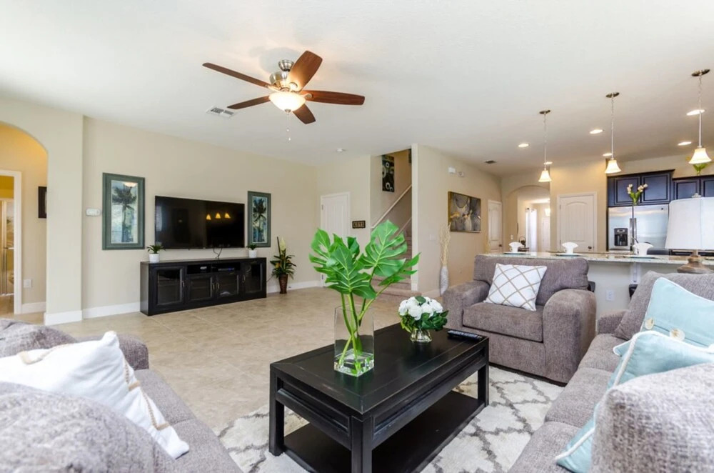 Solterra - 5307 Wildwood Way