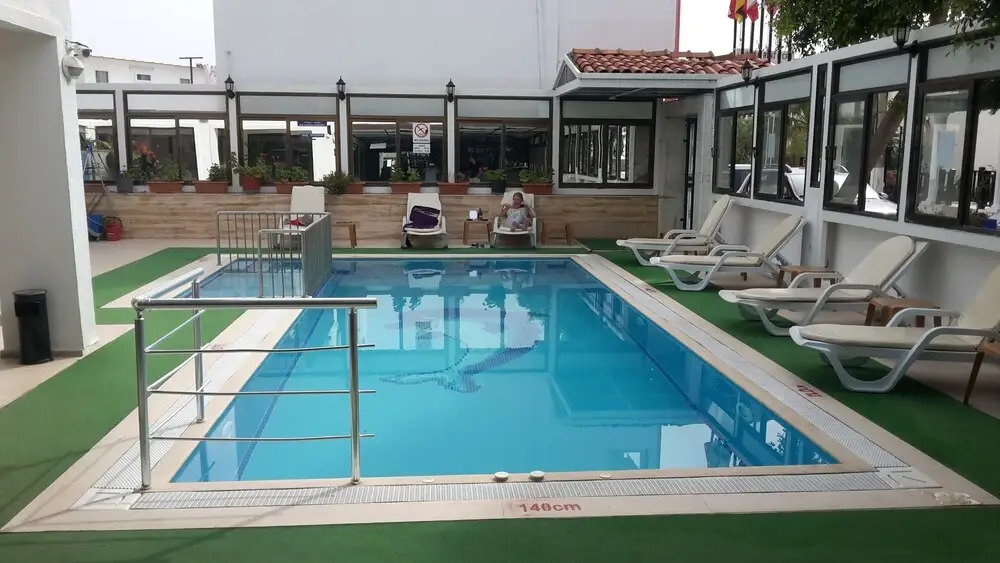Mekhan Hotel