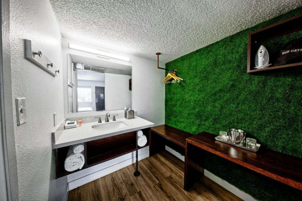 Downtowner Boutique Hotel