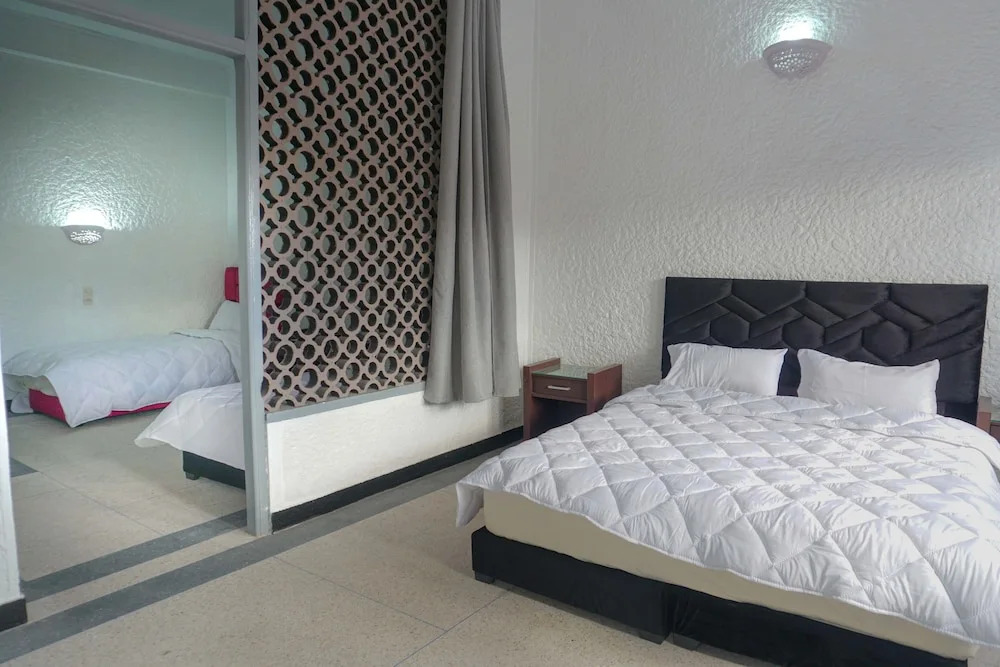 Hotel Warda
