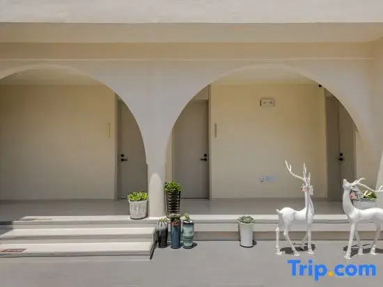 Yifeng Qiyu Resort Yard (South Gate Store of Dali Old City)