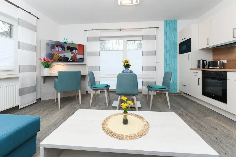Moderne Ferienwohnung mit Terrasse in Ruhiger Lage