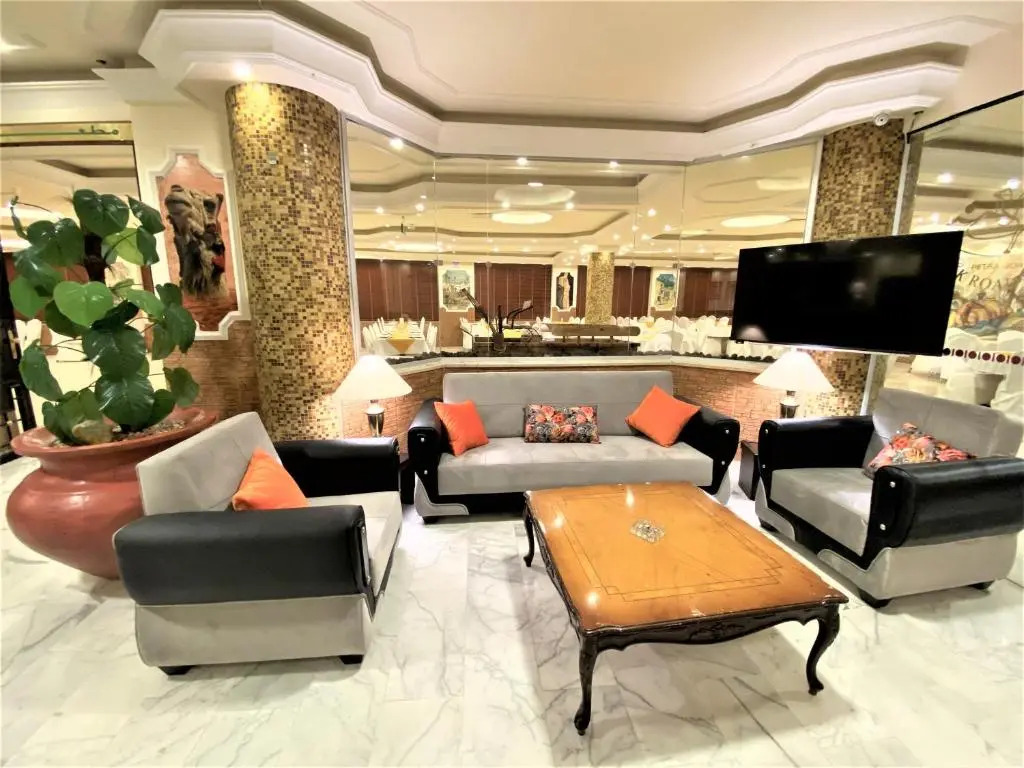Silk Road Hotel
