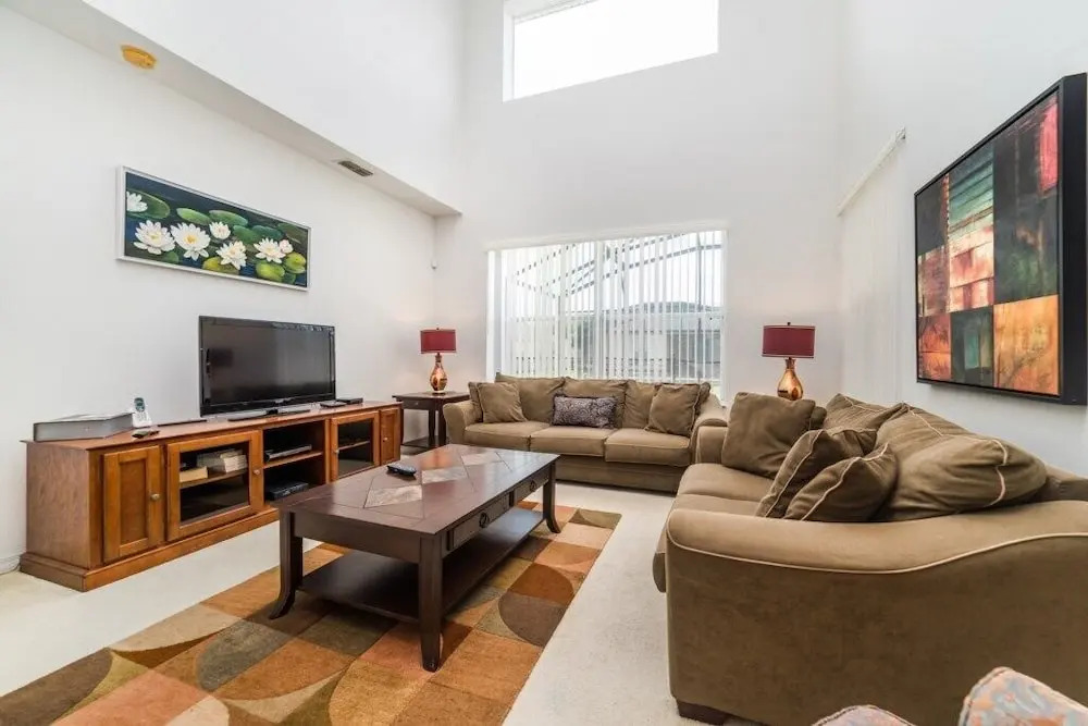 1050 Tourmaline Drive 5 Bedroom Home