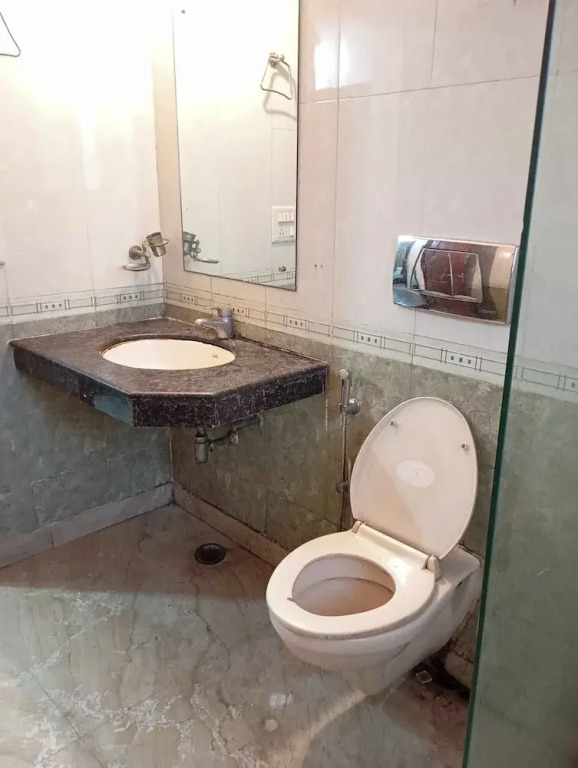 Hotel Royal India - South City 1