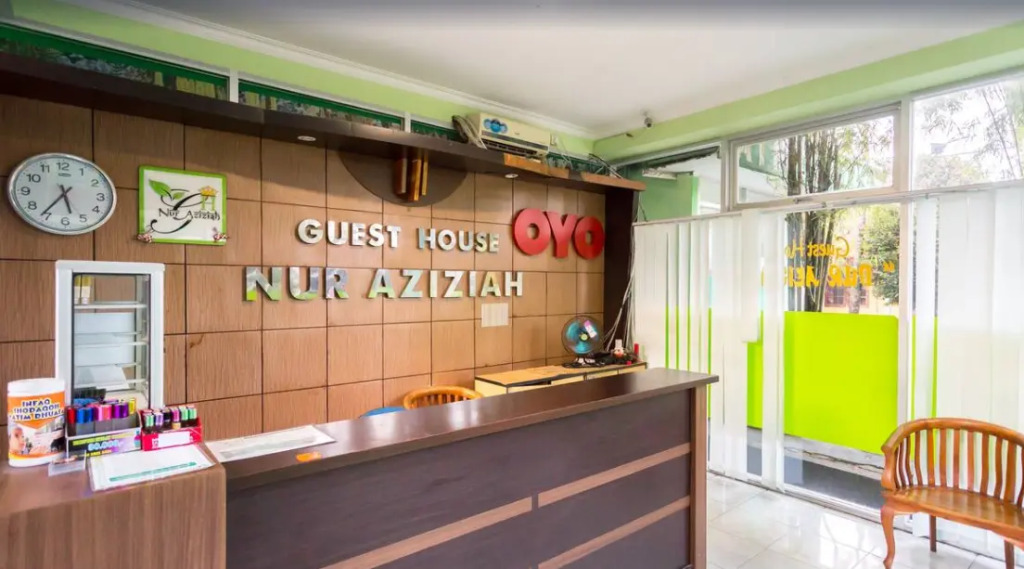 OYO 754 Nur Aziziah Guest House
