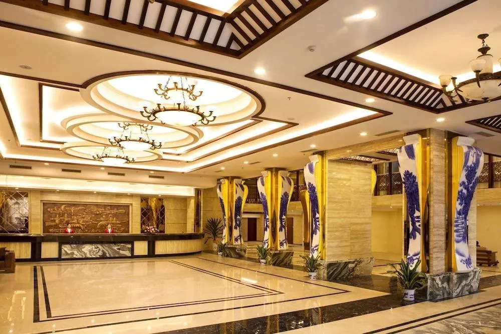 Jinyi Holiday Hotel