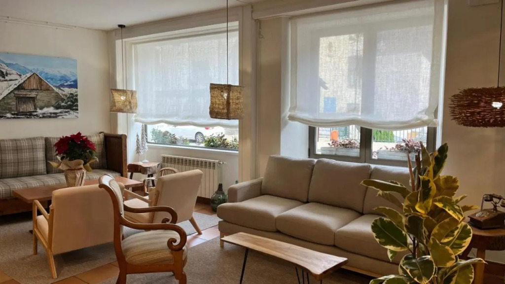 Hotel Joan Canejan