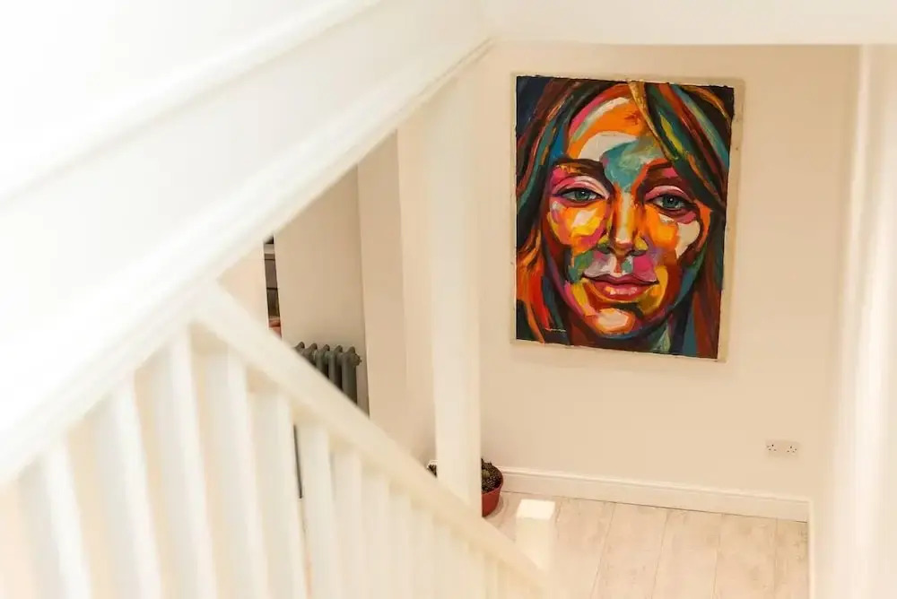 Spectacular 4BR Townhouse in Georgian Quarter, free parking