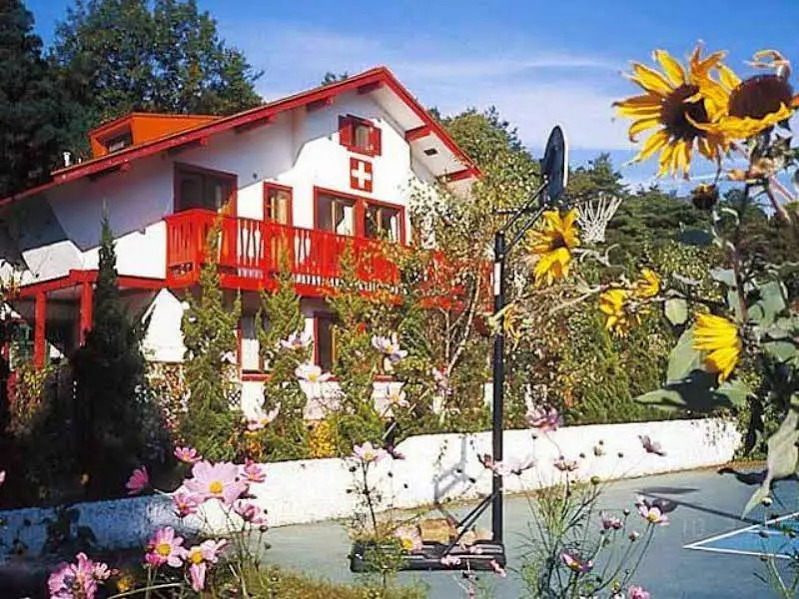 Pension Biwako(ペンション奥琵琶湖マキノ)