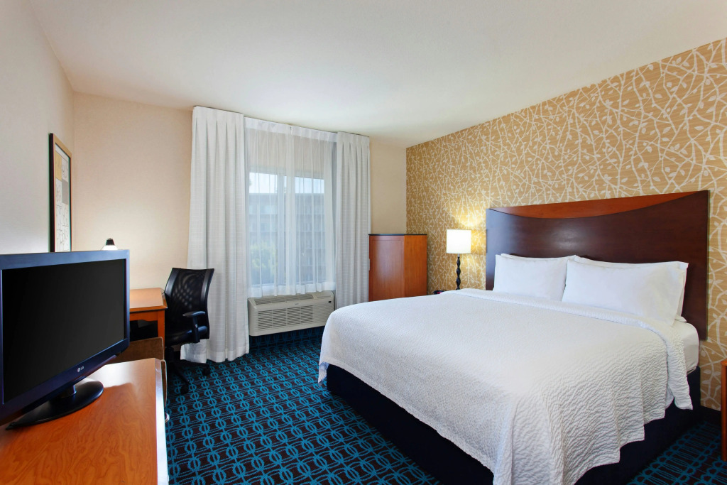 Fairfield Inn & Suites - Los Angeles West Covina