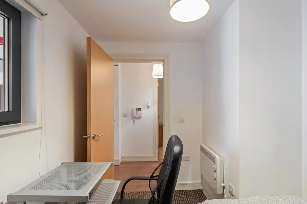 NEW Bright & Modern 2 BD in the Heart of Liverpool