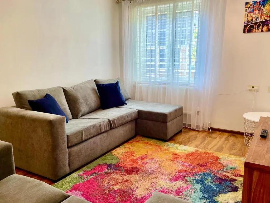 Swafield House - Parking - Modern 2 Bed - Marvello Properties
