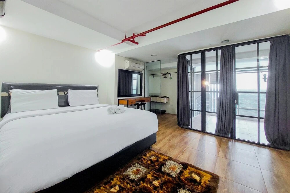 Spacious 2Br Loft At Brooklyn Alam Sutera Apartment
