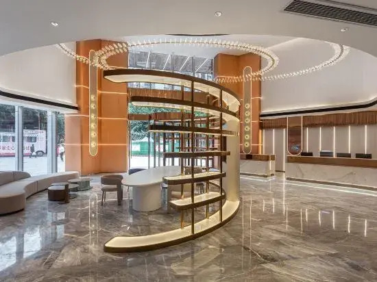 Starway Hotel (Dazhou Luofu Plaza)