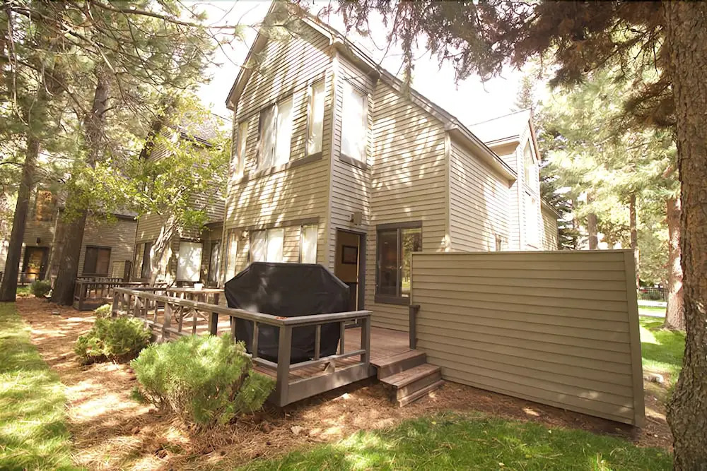 Eaglewood Condominium 8