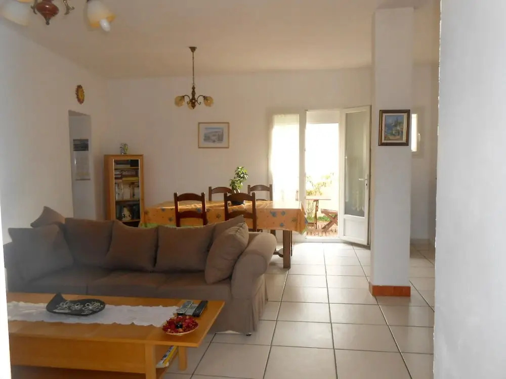House With 2 Bedrooms in Marseille, With Enclosed Garden and Wifi - 10