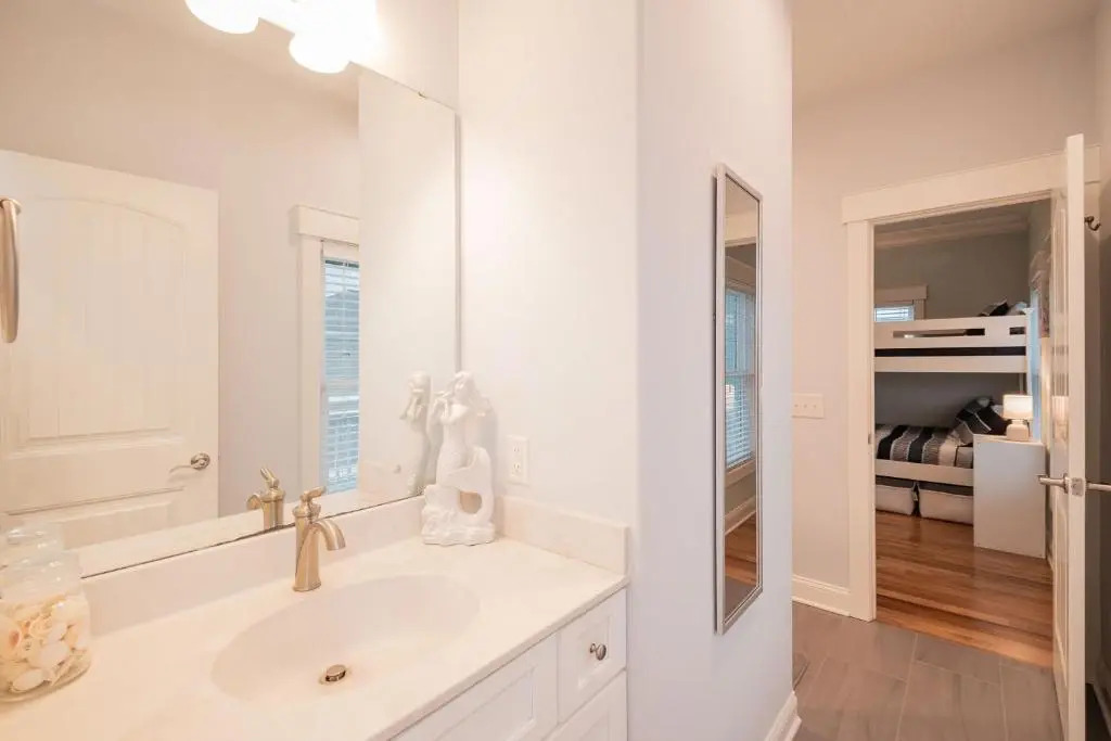 Pier Walker by Oak Island Accommodations
